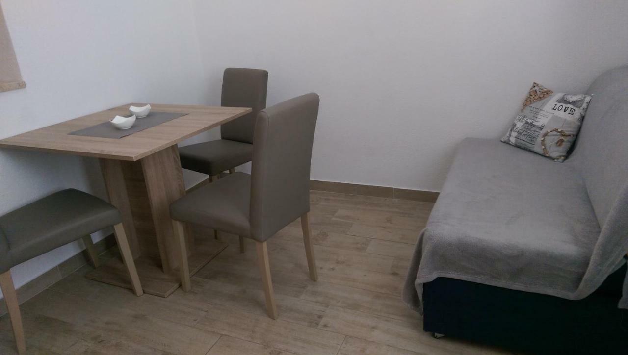 Apartment Dina Makarska